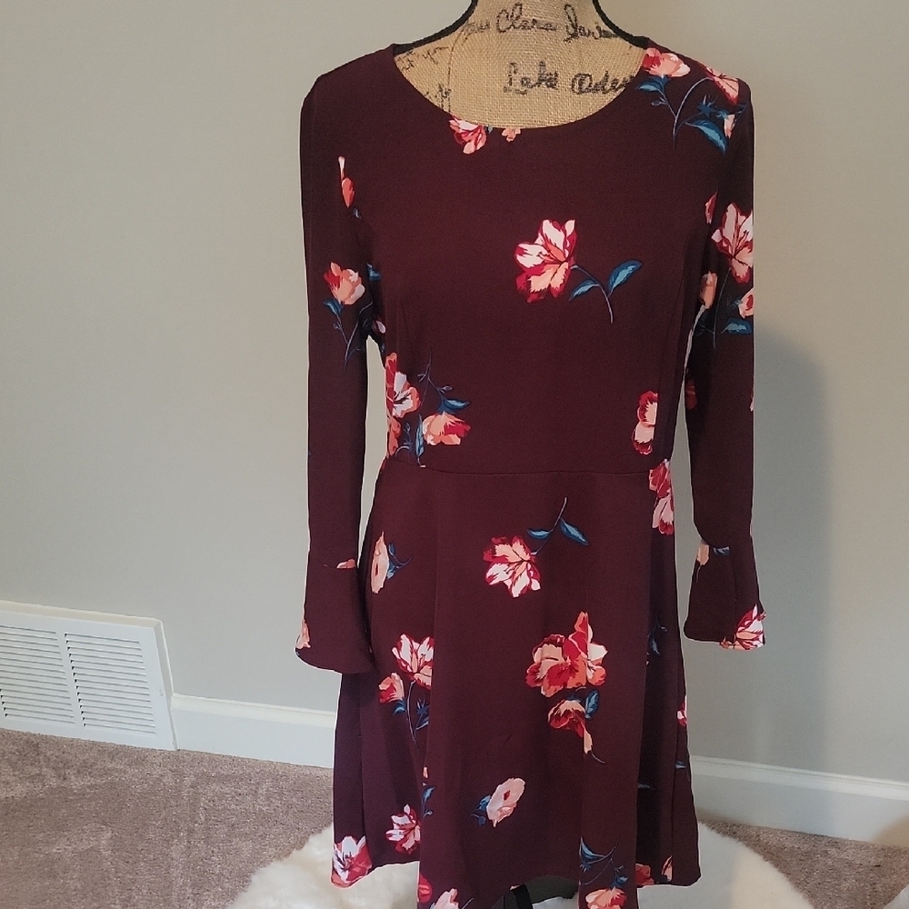 Old Navy Maroon Floral Long Sleeve Dress